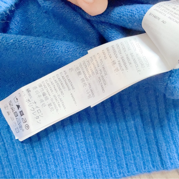 Levi's® Premium
LOOSE SWEATER VEST
XS men - Picture 11 of 12